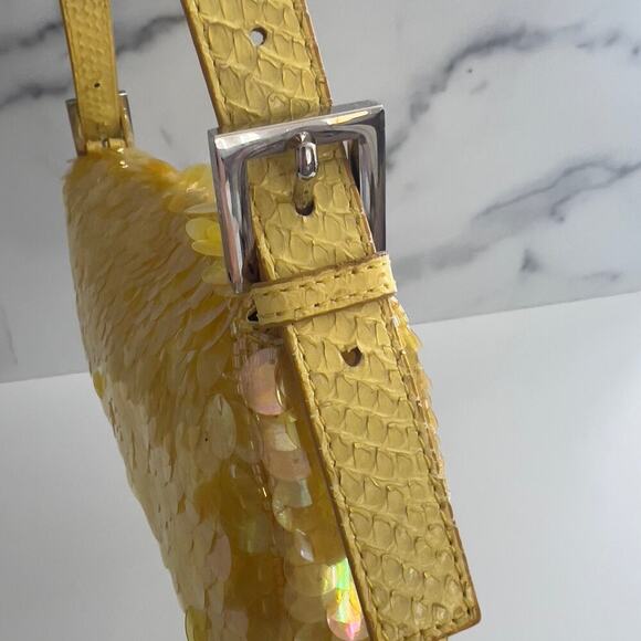 Vintage Fendi Yellow sequin Baguette - Picture 8 of 12